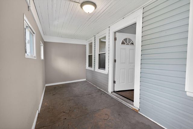 663 Racine Avenue, Columbus, OH 43204