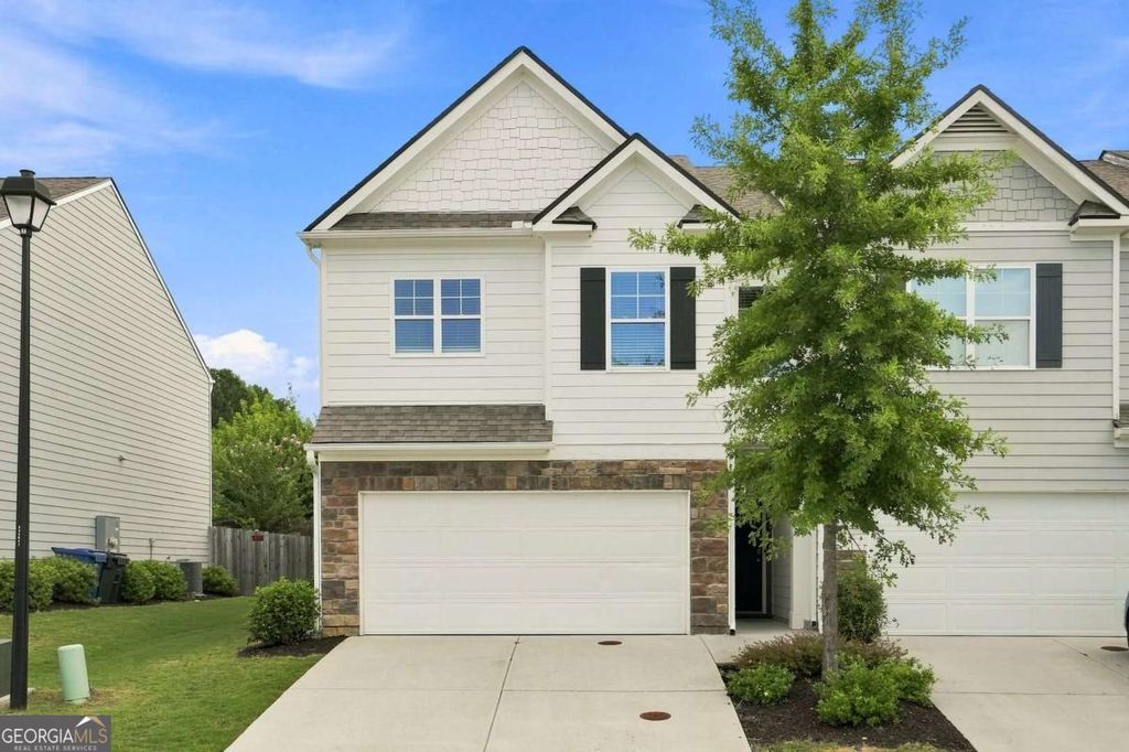5260 Barberry Avenue, Oakwood, GA 30566