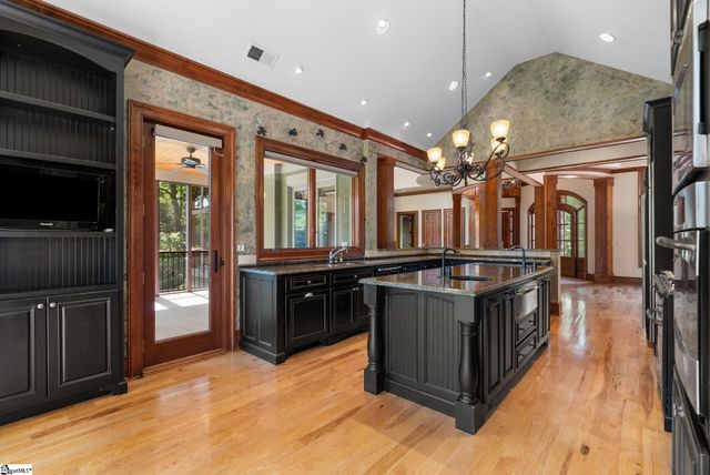 505 Woodlake Way, Travelers Rest, SC 29690