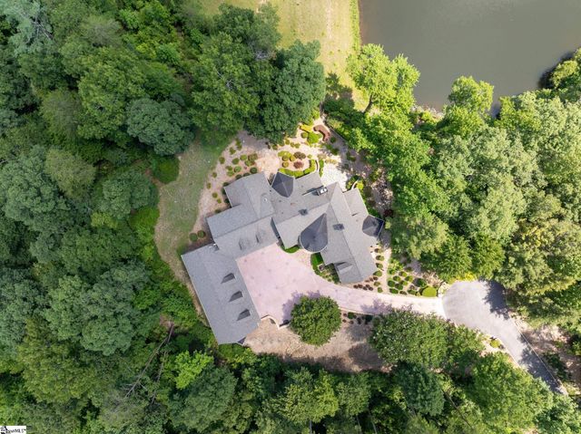 505 Woodlake Way, Travelers Rest, SC 29690