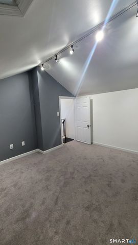 6 Comstock Trail 6, Brookfield, CT 06804