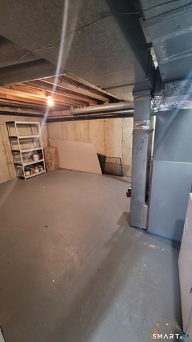 6 Comstock Trail 6, Brookfield, CT 06804