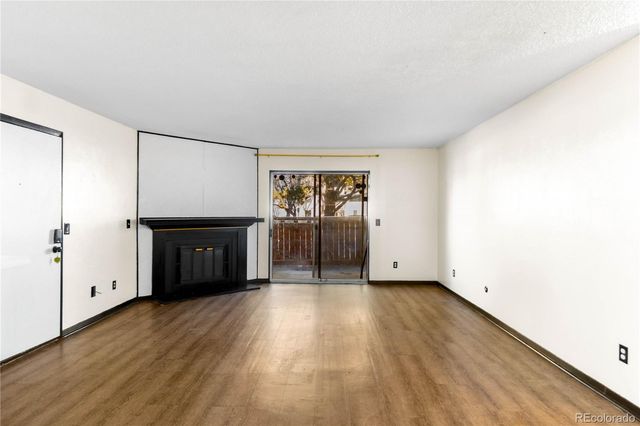 3344 S Ammons Street 107, Lakewood, CO 80227