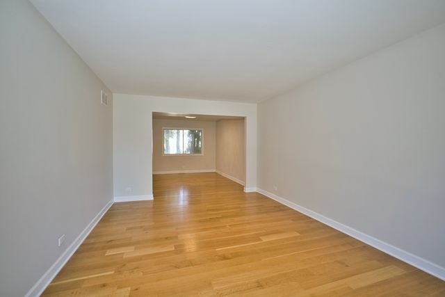 1117 Wishing Well Lane, Naperville, IL 60564