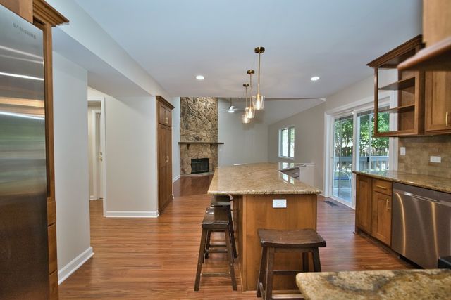 1117 Wishing Well Lane, Naperville, IL 60564