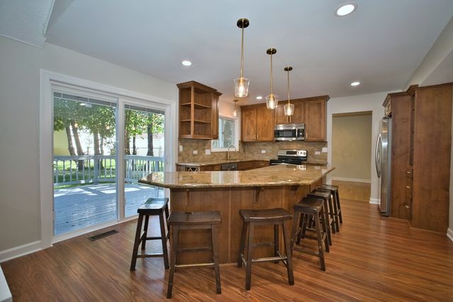 1117 Wishing Well Lane, Naperville, IL 60564