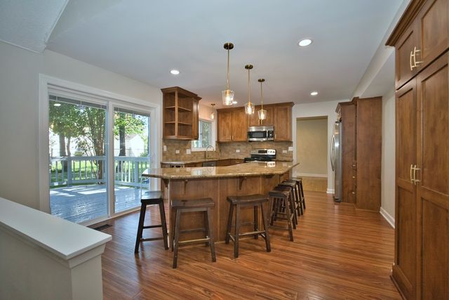 1117 Wishing Well Lane, Naperville, IL 60564