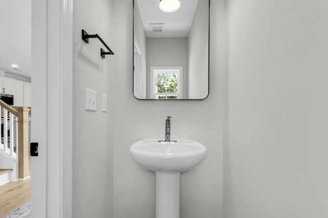 671 Conifer Drive, Spring Hill, TN 37174