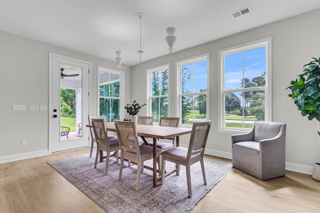 671 Conifer Drive, Spring Hill, TN 37174