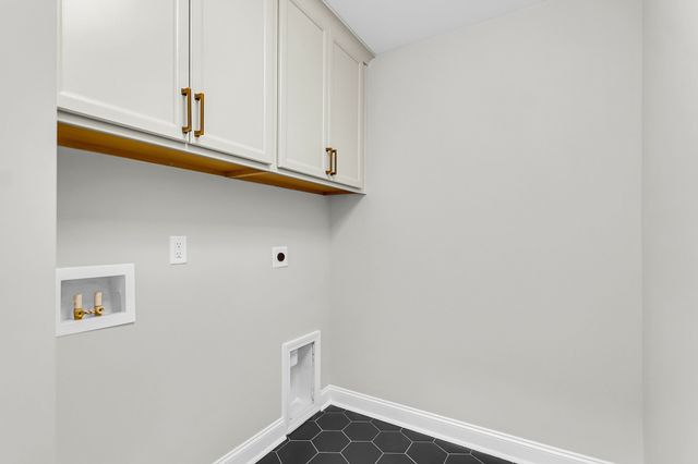 671 Conifer Drive, Spring Hill, TN 37174