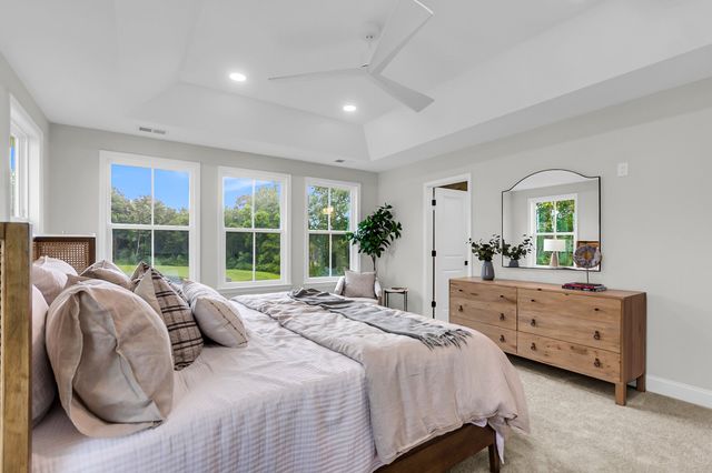 671 Conifer Drive, Spring Hill, TN 37174