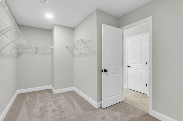 671 Conifer Drive, Spring Hill, TN 37174