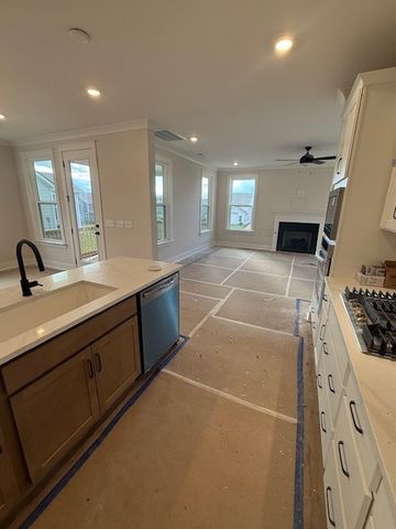 671 Conifer Drive, Spring Hill, TN 37174