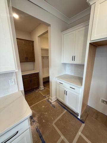 671 Conifer Drive, Spring Hill, TN 37174