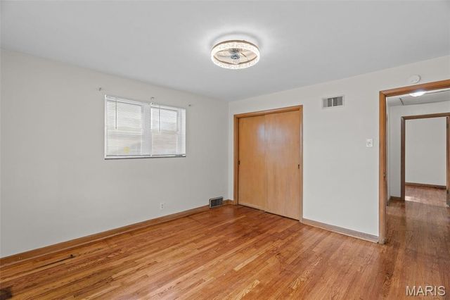 9213 Ranch Meadows Drive, St Louis, MO 63136