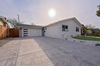 922 Iris Avenue, Sunnyvale, CA 94086