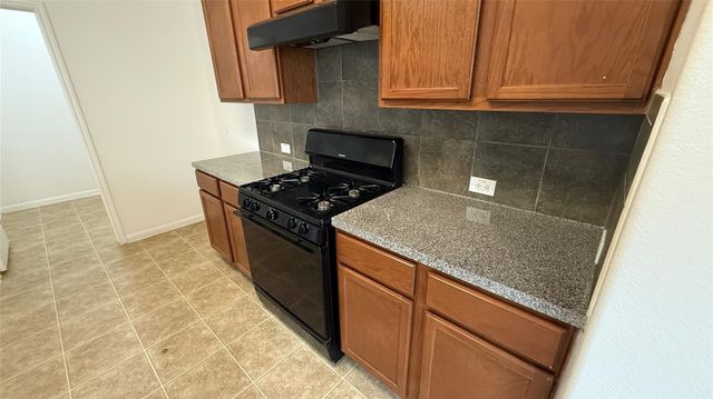 7346 Autumn Sun Drive, Houston, TX 77083