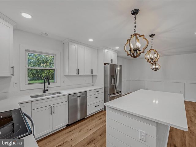 89 MORGAN GROVE RD, Shepherdstown, WV 25443