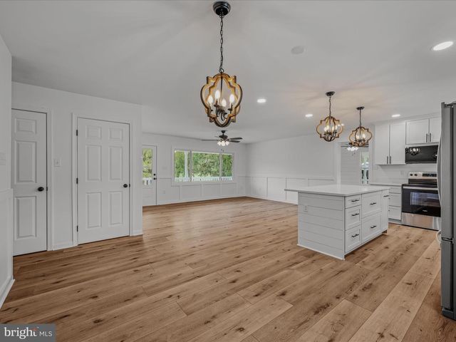 89 MORGAN GROVE RD, Shepherdstown, WV 25443