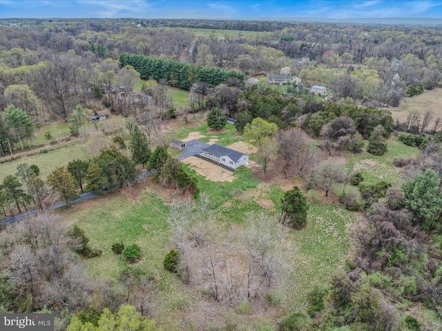 89 MORGAN GROVE RD, Shepherdstown, WV 25443
