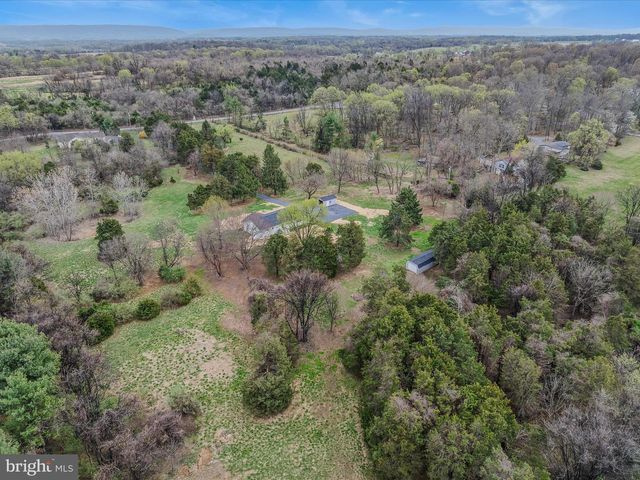 89 MORGAN GROVE RD, Shepherdstown, WV 25443