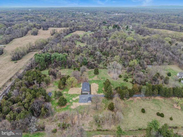 89 MORGAN GROVE RD, Shepherdstown, WV 25443