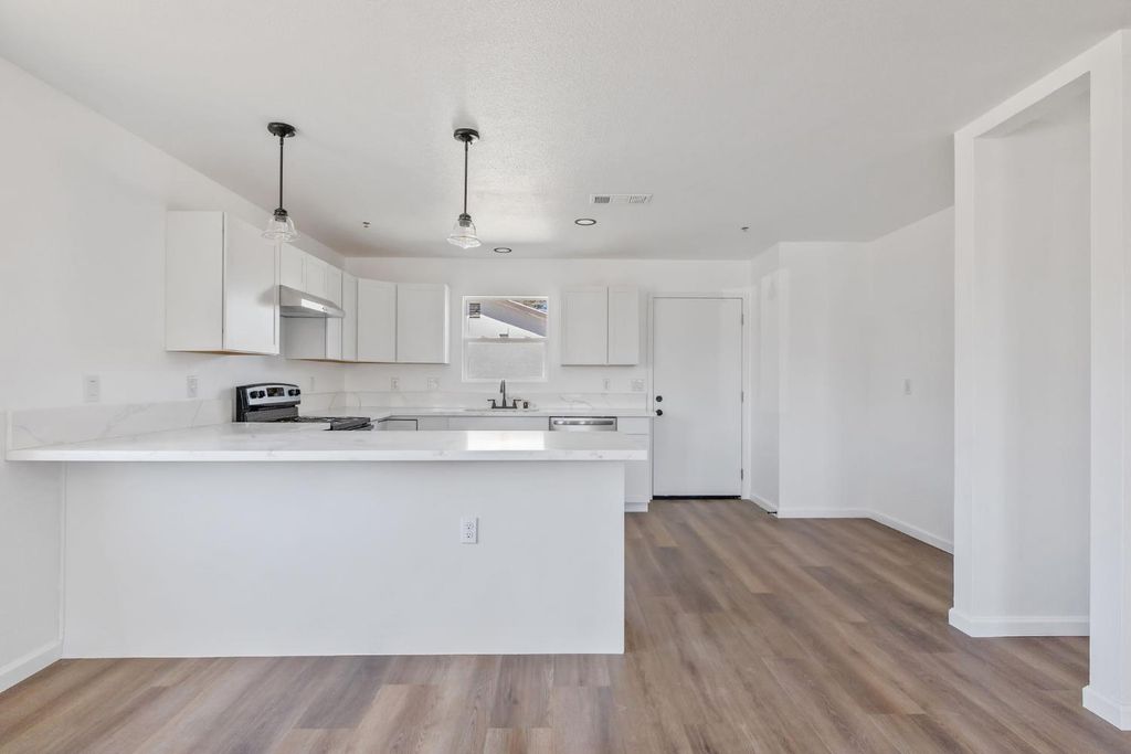 Image 9 of property listing at 1950 Van Horn Street, Selma, CA 93662