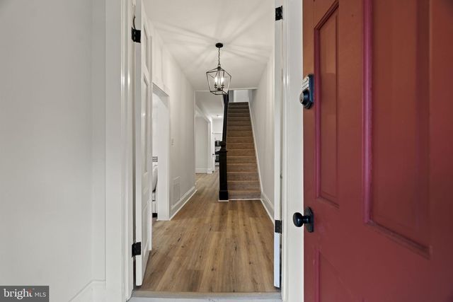 147 W HARVEY ST, Philadelphia, PA 19144