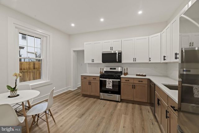 147 W HARVEY ST, Philadelphia, PA 19144