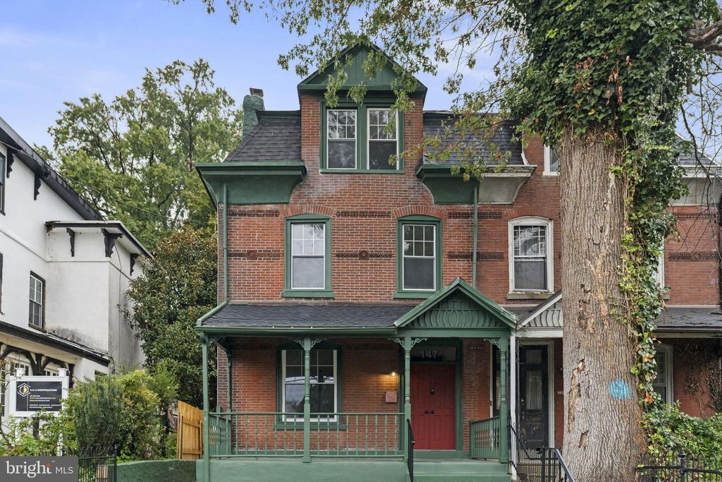 147 W HARVEY ST, Philadelphia, PA 19144
