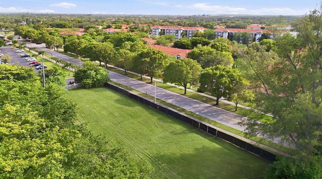 1800 N Sherman Circle, Miramar, FL 33025
