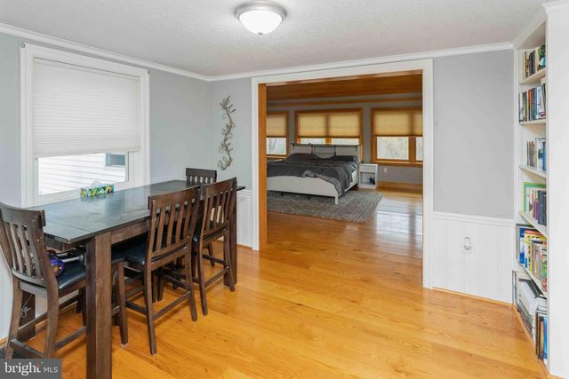 100 PINELAND RD, Birdsboro, PA 19508