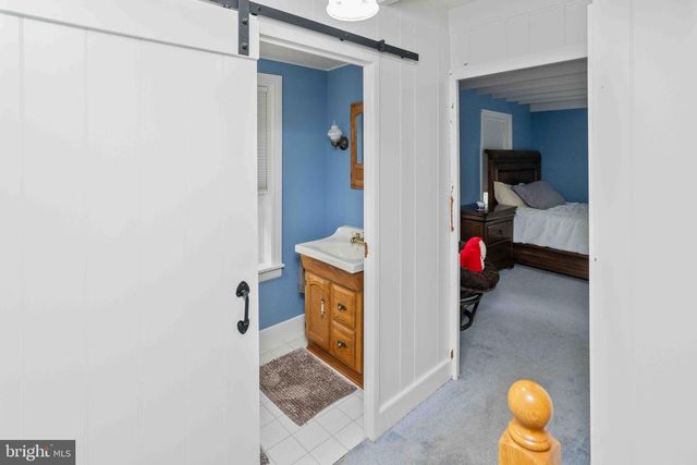 100 PINELAND RD, Birdsboro, PA 19508