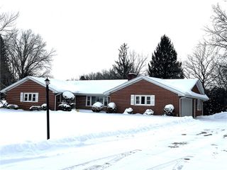 108 Okinawa Drive, Neshannock Twp, PA 16105