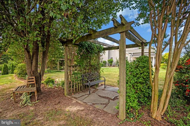 1001 CLEARVIEW AVE, Fredericksburg, VA 22405