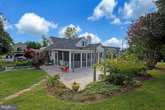 1001 CLEARVIEW AVE, Fredericksburg, VA 22405