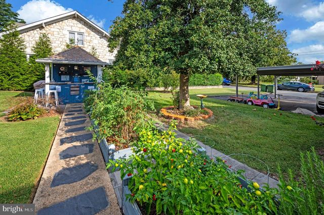 1001 CLEARVIEW AVE, Fredericksburg, VA 22405