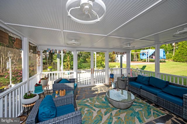 1001 CLEARVIEW AVE, Fredericksburg, VA 22405
