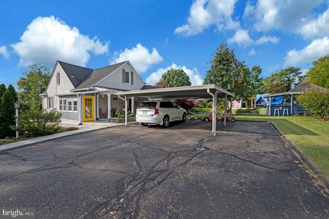 1001 CLEARVIEW AVE, Fredericksburg, VA 22405