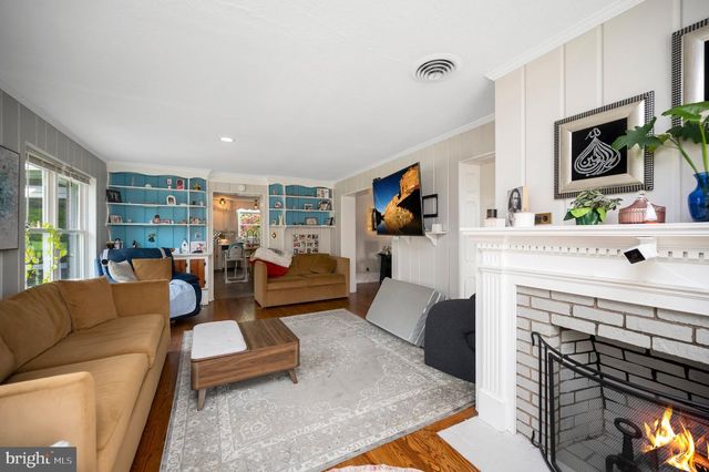 1001 CLEARVIEW AVE, Fredericksburg, VA 22405