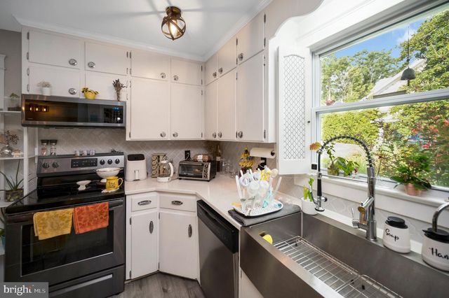 1001 CLEARVIEW AVE, Fredericksburg, VA 22405