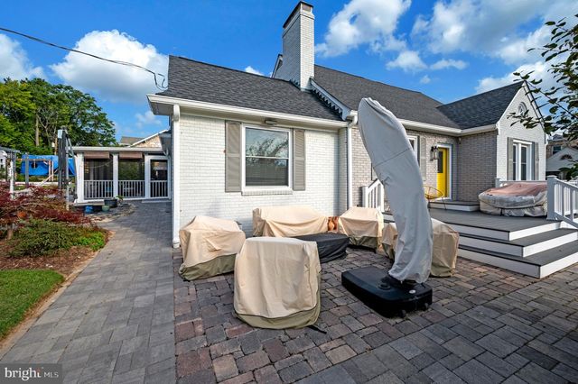 1001 CLEARVIEW AVE, Fredericksburg, VA 22405