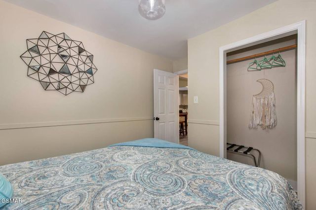 1249 McCarter Hollow Road, Sevierville, TN 37862