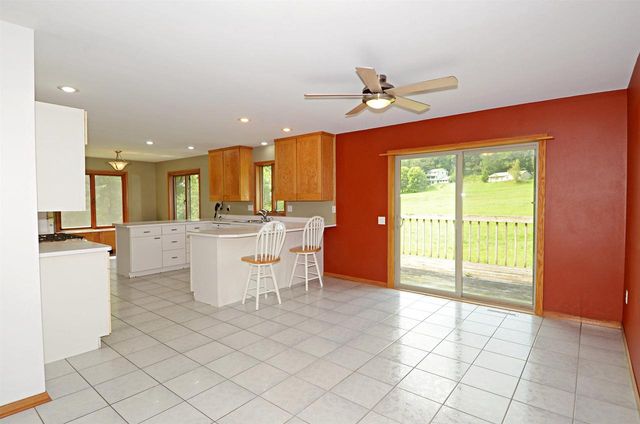 9222 Gorst Road, Mazomanie, WI 53560