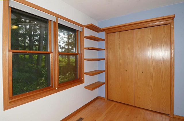 9222 Gorst Road, Mazomanie, WI 53560