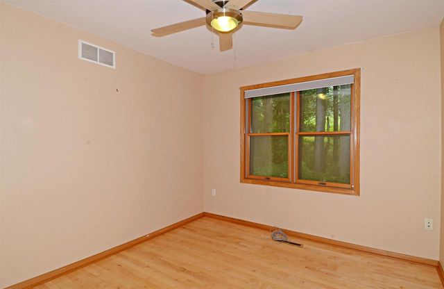 9222 Gorst Road, Mazomanie, WI 53560