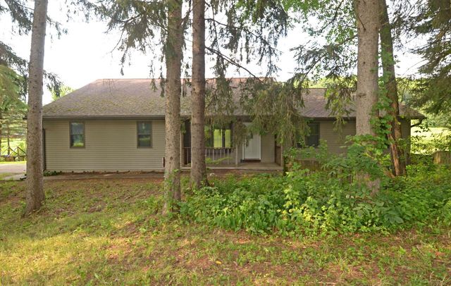 9222 Gorst Road, Mazomanie, WI 53560