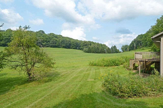 9222 Gorst Road, Mazomanie, WI 53560