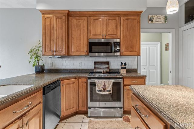 20401 Mill Creek Road, Ste Genevieve, MO 63670