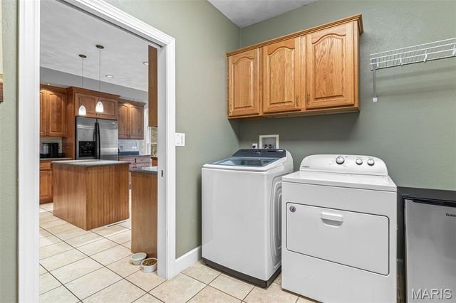 20401 Mill Creek Road, Ste Genevieve, MO 63670